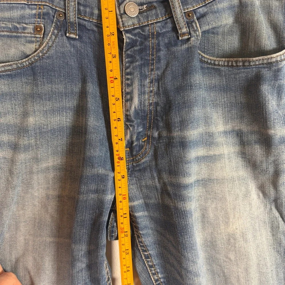 Levis 541 Athletic‎ Taper Mens Blue Jeans Medium Wash 34x30 18181-0017